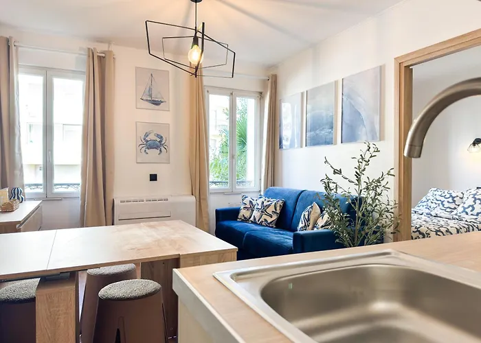 Palmiers Bleus Daire Cannes